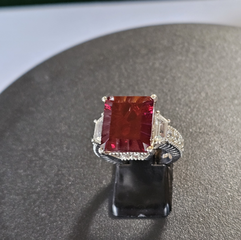 Blazing Red Quartz & White Topaz Ring In Platinum/925 Size 6